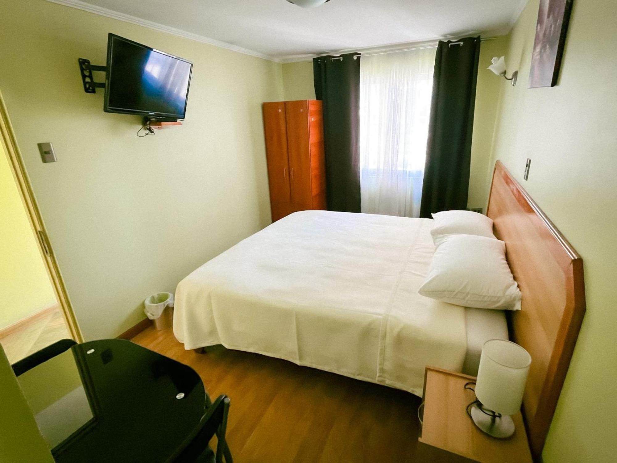 Hostal Sol Del Pacifico Iquique Bagian luar foto