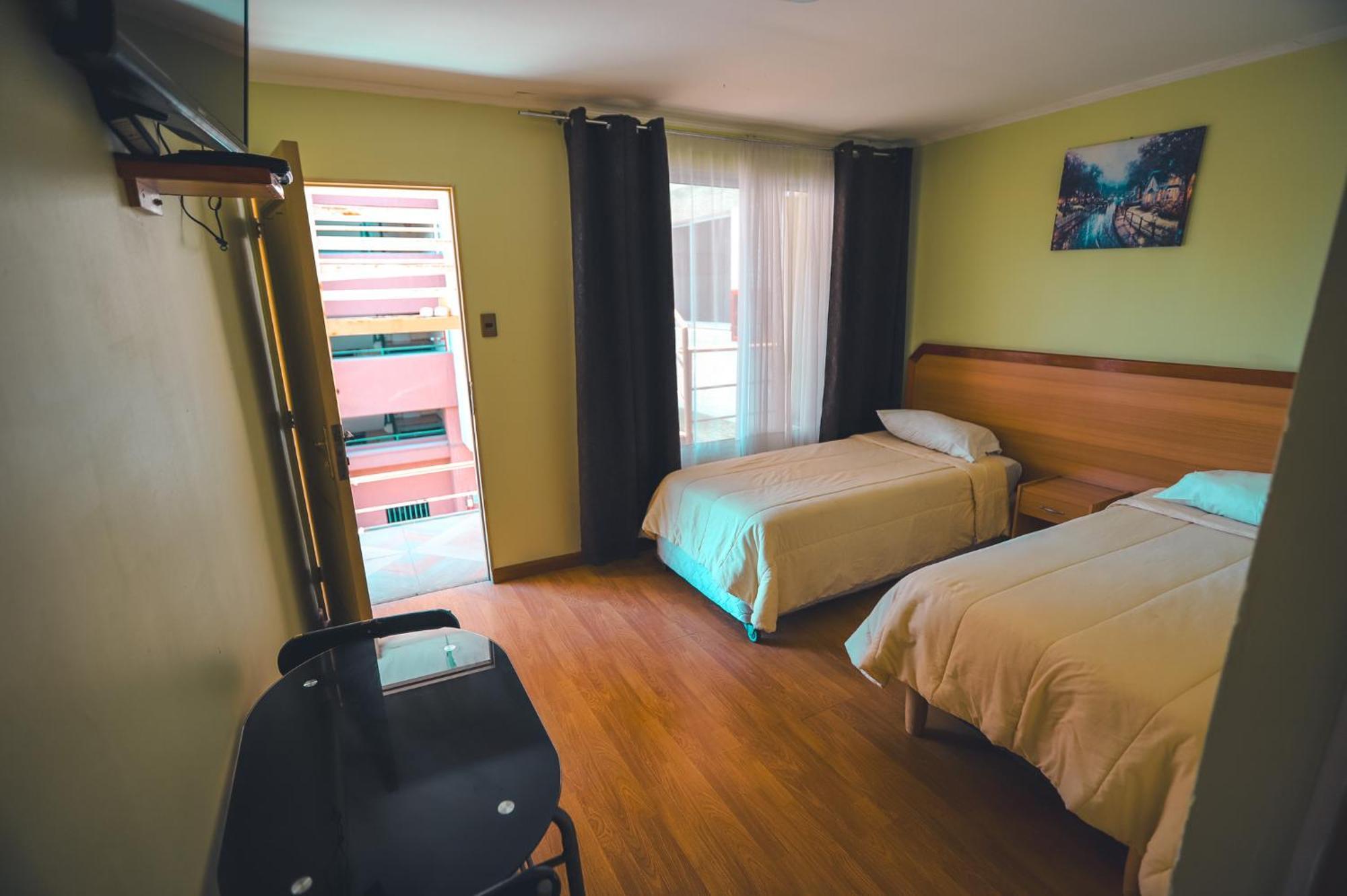 Hostal Sol Del Pacifico Iquique Bagian luar foto