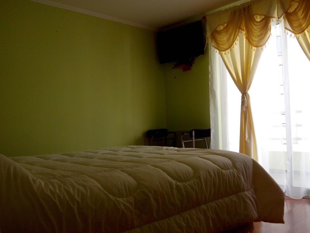 Hostal Sol Del Pacifico Iquique Ruang foto