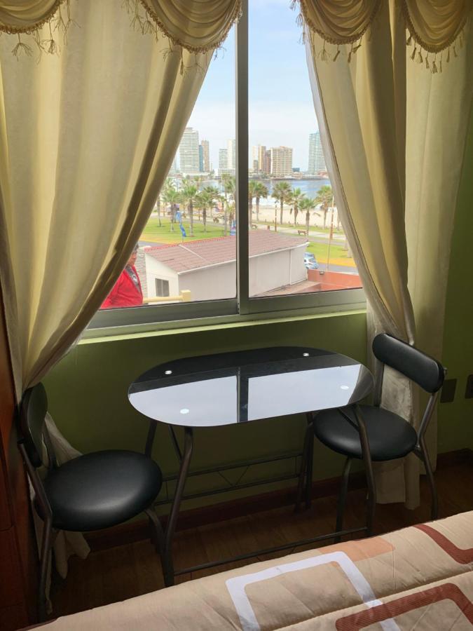 Hostal Sol Del Pacifico Iquique Bagian luar foto